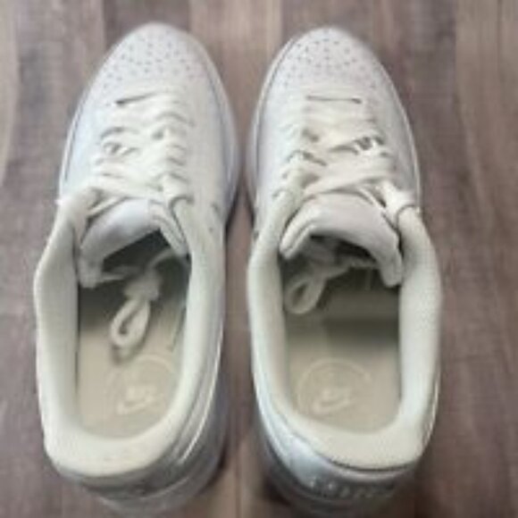 WOMEN'S NIKE COURT VISION ALTA Size 10 LEATHER PLATFORM WHITE DM0113-100 - Picture 5 of 9